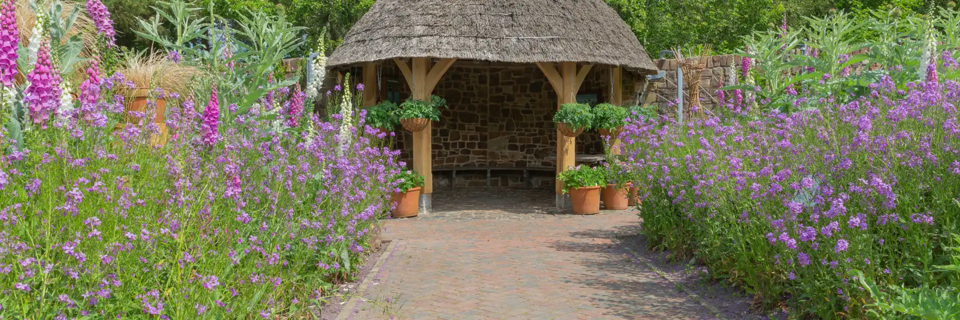 Spring Gardens of Devon